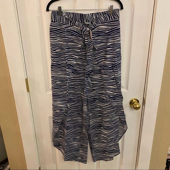 NWT La Mer Luxe Wrap front pants Resort wear pants sz medium - Picture 1 of 9